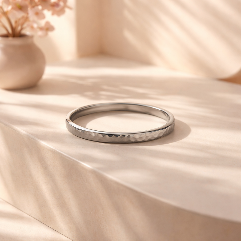 The Nitya Bangle - Silver